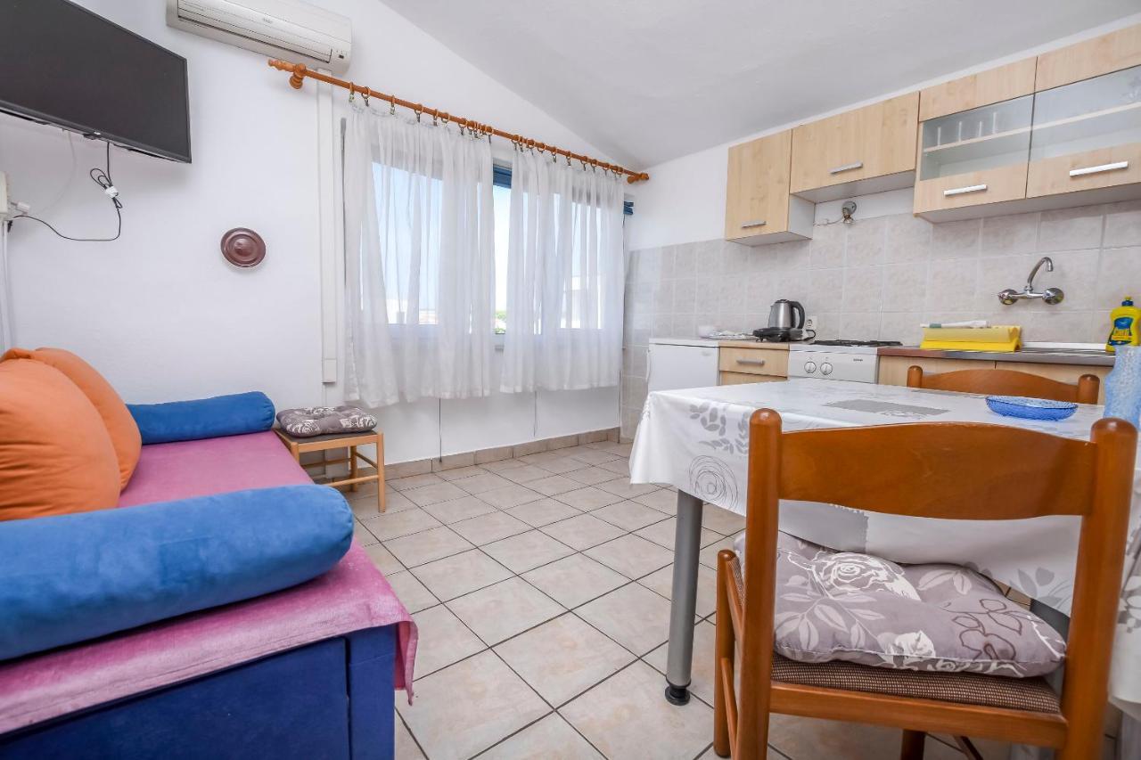 Apartments Karleusa Rogoznica  Buitenkant foto